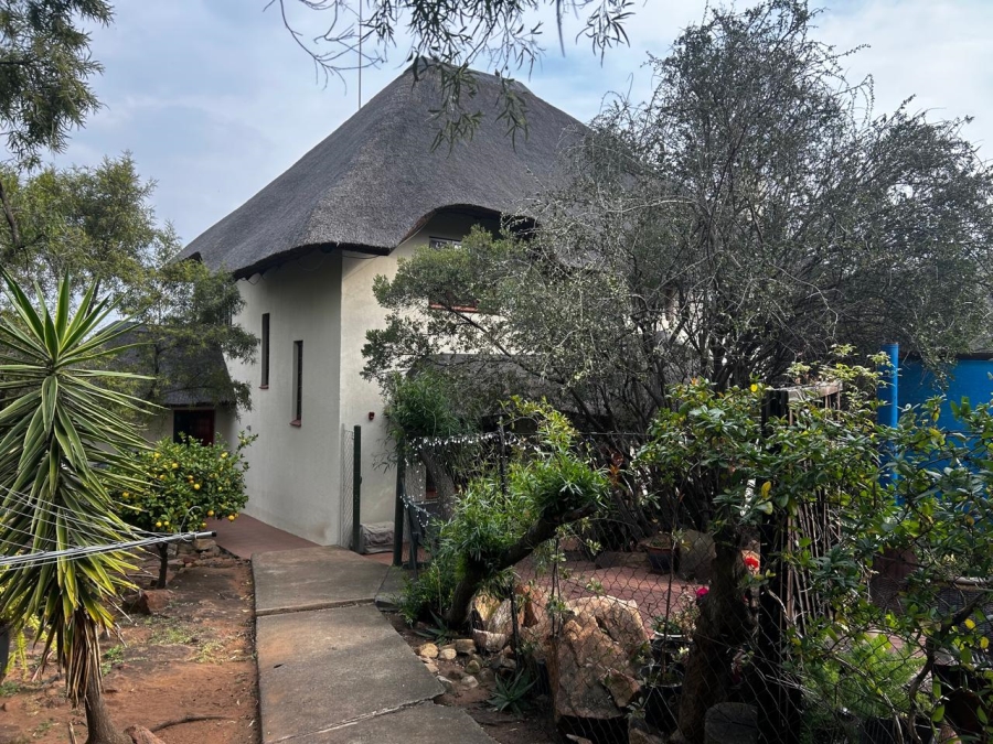 12 Bedroom Property for Sale in Boschfontein Gauteng